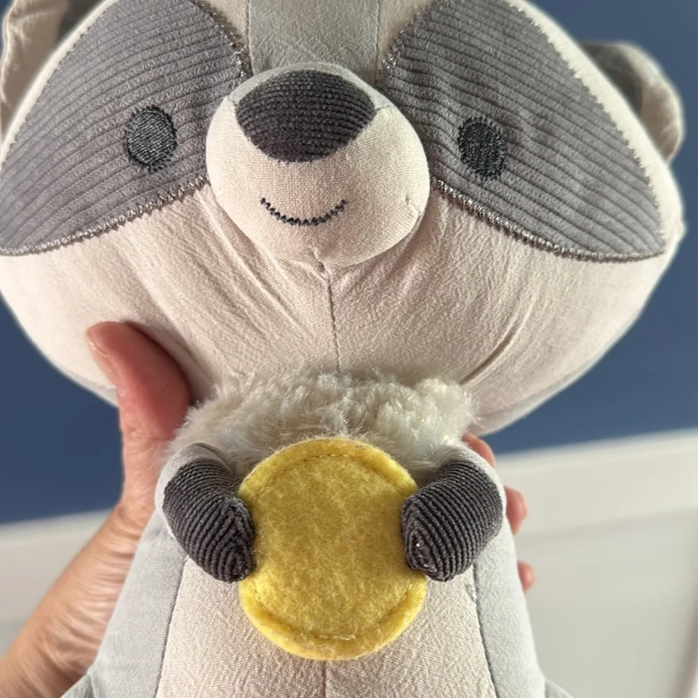 Meeko plush from Disney with long tag - like new